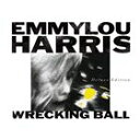 WRECKING BALL詳しい納期他、ご注文時はお支払・送料・返品のページをご確認ください発売日2014/4/8EMMYLOU HARRIS / WRECKING BALLエミルー・ハリス / レッキング・ボール ジャンル 洋楽フォーク/カントリー 関連キーワード エミルー・ハリスEMMYLOU HARRIS今改めて聴きたいこの1作!エミル—・ハリス1995年の名作『WRECKING BALL』がリマスターとボーナス映像＆音源で蘇る!最新リマスターされたアルバム本編に未発表音源、そしてアルバム制作の裏側を追ったドキュメンタリー映像を収録した貴重な2CD＋DVDが遂に日の目を見る!グラミー賞にも輝いたエミルー・ハリスの通作18枚目のアルバムでもある1995年作品『WRECKING BALL』。U2やボブ・ディラン、ニール・ヤングなどとの仕事で知られるダニエル・ラノワをプロデューサーに迎えて制作された本作は、これまでのカントリーやフォーク色のサウンドにロックの要素を取り入れた、エミルーにとっての意欲作とも呼べる作品である。アルバムに収録されている12曲は、いずれも他人の曲、もしくは共作曲ばかり。ニール・ヤングによるタイトル曲「Wrecking Ball」をはじめ、ジミ・ヘンドリックスの「May This Be Love」、ボブ・ディランの「Every Grain of Sand」、さらにはスティーヴ・アールの「Goodbye」や、ルシンダ・ウィリアムズの「Sweet Old World」など実に幅広いアーティストの楽曲を取り上げている。またエミルーのバックを固める豪華なゲスト陣も今作のハイライトになるだろう。プロデューサーでもあるダニエル・ラノワを始め、U2のラリー・マレン・ジュニアが全面的に参加しているほか、ニール・ヤングやケイト＆アンナ・マッガリグルがハーモニー・ヴォーカルに、そしてルシンダ・ウィリアムズやスティーヴ・アールがアコースティック・ギターでアルバムに彩りを添えている。今回リリースされる2枚組CD＋1DVDの豪華リイシュー盤には、オリジナル・アルバムのリマスター音源に、レコーディングの時に生まれたアウトテイク音源をボーナス・ディスク、そしてアルバムの制作過程を追ったドキュメンタリー映像「Building The Wrecking Ball」をDVDに収録。ドキュメンタリー映像には、エミルーとダニエル・ラノワのインタビューの他、アルバムのレコーディング風景も収められている。そしてスタジオ映像には、ニール・ヤングやケイト＆アンナ・マッガリグル、スティーヴ・アールなどの姿も!（因みに監督はロバート・ラノワ） ロドニー・クローウェルとの最新アルバム『OLD YELLOW MOON』がグラミー賞でベスト・アメリカーナ・アルバム賞を受賞したことが記憶に新しい、エミルー・ハリス。アルバムのリリースから20年近く経つ今だからこそ聞きたい本作『WRECKING BALL』。最新のリマスター、そして未発表音源と映像で振り返る素敵なリイシューが満を持して登場した!収録内容［Disc 1 ： Wrecking Ball］1. Where Will I Be2. Goodbye3. All My Tears4. Wrecking Ball5. Goin’ Back to Harlan6. Deeper Well7. Every Grain of Sand8. Sweet Old World9. May This Be Love10. Orphan Girl11. Blackhawk12. Waltz Across Texas Tonight［Disc 2 ： Deeper Well - The Wrecking Ball Outtakes］1. Still Water2. Where Will I Be3. All My Tears4. How Will I Ever Be Simple Again5. Deeper Well6. The Stranger Song7. Sweet Old World8. Gold9. Blackhawk10. May This Be Love11. Goin’ Back to Harlan12. Where Will I Be13. Deeper Well［DVD］Building the Wrecking Ball： A documentary about the making of Wrecking Ball （Directed by Robert Lanois） 種別 2CD＋DVD 【輸入盤】 JAN 0075597982244登録日2014/03/28