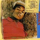 SPAR WITH ME詳しい納期他、ご注文時はお支払・送料・返品のページをご確認ください発売日2007/8/14TOYAN / SPAR WITH MEトーヤン / スパー・ウィズ・ミー ジャンル 洋楽レゲエ 関連キーワード トーヤンTOYAN収録内容1. Love ＆ Devotion2. How It Began3. You I Love4. Dread in Babylon5. Wharehouse Breaking6. Please Me Barrister7. Solomon Never Wise8. Braga-Dat9. Jacket ＆ Tie10. Spar with Me11. Stylee12. Walk and Talk with Jah Love 種別 CD 【輸入盤】 JAN 0054645410328 登録日2012/02/08