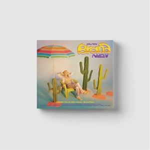 1ST MINI ALBUM ： BRAND NEW （DIGIPACK VER.）詳しい納期他、ご注文時はお支払・送料・返品のページをご確認ください発売日2022/9/27XIUMIN （EXO） / 1ST MINI ALBUM ： BRAND NEW （DIGIPACK VER.）シウミン（エクソ） / 1STミニ・アルバム：ブラン・ニュー（デジパック・ヴァージョン） ジャンル 洋楽アジアンポップス 関連キーワード シウミン（エクソ）XIUMIN （EXO）EXOでラッパーやボーカルを務めるXIUMIN（シウミン）が待望のソロデビューミニアルバムをリリース!※PHOTOBOOK VERはバージョン2種、DIGIPACK VERはバージョン1種の予定です関連商品K-POP 輸入盤 一覧はコチラ 種別 CD 【輸入盤】 JAN 8809755507350登録日2022/09/06