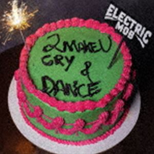 エレクトリックモブ トゥー メイク ユー クライ アンド ダンス詳しい納期他、ご注文時はお支払・送料・返品のページをご確認ください発売日2023/1/27エレクトリック・モブ / トゥー・メイク・ユー・クライ・アンド・ダンストゥー メイク ユー クライ アンド ダンス ジャンル 洋楽ハードロック/ヘヴィメタル 関連キーワード エレクトリック・モブブラジル南部最大の都市クリチバから登場した、骨太なハード・ロックを聴かせるレナン・ゾンタ（Vo）率いるエレクトリック・モブ待望の2ndアルバム。本作は、マグナス・カールソンやMR．BIGやサンズ・オブ・アポロのビリー・シーン、ナイト・レンジャーのブラッド・ギルス、ジャイアントのデヴィッド・ハフなどの名だたる有名ミュージシャンと結成されたスーパー・バンドのスキルズを経て、成長を遂げて制作された1枚。　（C）RS世界同時発売／ボーナストラック収録／オリジナル発売日：2023年1月27日封入特典解説歌詞対訳付収録曲目11.サン・イズ・フォーリング(3:52)2.ウィル・シャイン(3:17)3.イッツ・ゴナ・ハート(3:18)4.バイ・ザ・ネイム（ナナナ）(3:43)5.ソウル・スティーラー(4:16)6.フォー・レターズ(5:16)7.ロックト・アンド・ローデッド(3:30)8.サッデスト・ファンク・エヴァー(3:49)9.ザイ・キングダム・カム(4:28)10.ラヴ・ケイジ(4:16)11.ウォッチ・ミー（アイム・トゥデイズ・ニュース）(3:49)12.ウォッチ・ミー（アイム・トゥデイズ・ニュース） （オルタネイト・ヴァージョン） （ボーナス・トラック(3:51) 種別 CD JAN 4527516021634 収録時間 47分30秒 組枚数 1 製作年 2022 販売元 ビクターエンタテインメント登録日2022/11/25