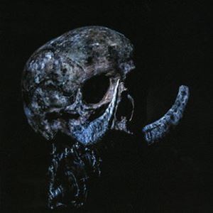 アブセントインボディ プレイグ ゴッド詳しい納期他、ご注文時はお支払・送料・返品のページをご確認ください発売日2022/3/23アブセント・イン・ボディ / プレイグ・ゴッドプレイグ ゴッド ジャンル 洋楽ハードロック/ヘヴィメタル 関連キーワード アブセント・イン・ボディヘヴィ・ミュージックをベースにハードコアからエクスペリメンタルまでも飲み込み、荘厳かつ劇的なサウンドを知的に編み上げるポスト・メタル。その始祖として君臨するNEUROSISと欧州勢の頂点AMENRAのメンバーによるスーパー・グループ、満を持してのフル・アルバムをリリース！　（C）RS日本先行発売※こちらの商品はインディーズ盤のため、在庫確認にお時間を頂く場合がございます。封入特典解説歌詞付収録曲目11.ライズ・フロム・ルーインズ(5:31)2.イン・スピリット・イン・スパイト(8:10)3.サリン(5:57)4.ジ・エイカーズ ／ ジ・エイク(8:36)5.ザ・ハーフ・ライジング・マン(8:11) 種別 CD JAN 4988044074675 収録時間 36分27秒 組枚数 1 製作年 2022 販売元 ディスクユニオン登録日2022/02/14