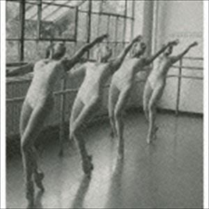 ストット アンディー トゥー メニー ボイシズ詳しい納期他、ご注文時はお支払・送料・返品のページをご確認ください発売日2016/5/4アンディー・ストット / トゥー・メニー・ヴォイシズトゥー メニー ボイシズ ジャンル 洋楽クラブ/テクノ 関連キーワード アンディー・ストットModern　Loveレーベルを代表する重要アーティスト、アンディー・ストットの通算4枚目となるアルバム。前作『Faith　In　Strangers』（2014年）より約2年を経て制作された本作では日本のYMO、ニューワードアクアリウム、ラフ・スクワド、セオ・パリッシュ等の時代も地域もジャンルも異なるキーワードをアンディーが吸収してアウトプットした、どこにも無い孤高の新世界を描くベース・ミュージックの新基軸。　（C）RS輸入盤国内仕様※こちらの商品はインディーズ盤のため、在庫確認にお時間を頂く場合がございます。収録曲目11.Waiting For You(2:41)2.Butterflies(4:23)3.New Romantic(5:39)4.First Night(5:44)5.Forgotten(5:47)6.Selfish(4:34)7.On My Mind(6:16)8.Over(5:03)9.Too Many Voices(6:08) 種別 CD JAN 4526180369677 収録時間 46分18秒 組枚数 1 製作年 2016 販売元 ウルトラ・ヴァイヴ登録日2016/04/29