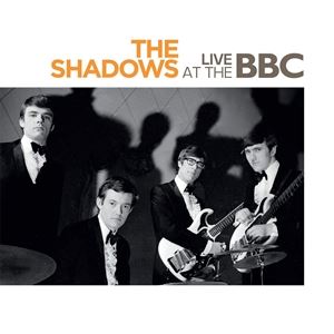 LIVE AT THE BBC詳しい納期他、ご注文時はお支払・送料・返品のページをご確認ください発売日2018/11/23SHADOWS / LIVE AT THE BBCシャドウズ / ライヴ・アット・ザ・BBC ジャンル 洋楽ロック 関連キーワード シャドウズSHADOWSBBCが収録した貴重な音源がコンパクトなサイズとプライスで登場!60年代〜70年代の英国ミュージック・シーンを記録した歴史の一頁がここに!クリフ・リチャードのバック・バンドとしてそのキャリアをスタートさせた、英国唯一無比のインストゥルメンタル・ロックンロール・グループ、ザ・シャドウズ。 その彼らが1973年12月10日にBBCラジオ1のジョン・ピール・セッションに出演した際の音源がCDで登場!収録内容1. The Rise And Fall Of Flingel Bunt2. The War Lord3. I Wish I Could Shimmy Like My Sister Arthur4. I Met A Girl5. Shindig6. Lady Penelope7. Scotch On The Socks8. Jigsaw9. Tennessee Waltz10. Bombay Duck11. Lara’s Theme12. Snap Crackle And How’s Your Dad13. The Wild Roses （Nobara Saku Michi）14. Dear Old Mrs. Bell15 Evening Glow16. Naughty Nippon Nights17. Apache18. Nivram19. Jungle Jam20. Turn Around And Touch Me21. Wonderful Land 種別 CD 【輸入盤】 JAN 0190295624859登録日2018/10/30