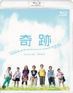 詳しい納期他、ご注文時はお支払・送料・返品のページをご確認ください発売日2011/11/9奇跡 ジャンル 邦画ドラマ全般 監督 是枝裕和 出演 前田航基前田旺志郎大塚寧々オダギリジョー樹木希林橋爪功夏川結衣阿部寛九州新幹線全線開業の朝、博多から南下する“つばめ”と、鹿児島から北上する“さくら”の一番列車がすれ違う瞬間に奇跡が起き願いが叶う─。噂を耳にした兄弟が、奇跡を起こして家族の絆を取り戻そうと奮闘する姿を描いたドラマ。まえだまえだの映画初主演作品！特典映像ショート予告／予告編／CM関連商品樹木希林出演作品オダギリジョー出演作品阿部寛出演作品是枝裕和監督作品2011年公開の日本映画 種別 Blu-ray JAN 4934569352873 収録時間 128分 カラー カラー 組枚数 1 製作年 2011 製作国 日本 字幕 日本語 英語 音声 リニアPCM（ステレオ） 販売元 バンダイナムコフィルムワークス登録日2011/08/09