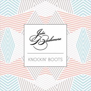 KNOCKIN’ BOOTS詳しい納期他、ご注文時はお支払・送料・返品のページをご確認ください発売日2015/8/7JULIO BASHMORE / KNOCKIN’ BOOTSフリオ・バシュモア / ノッキン・ブーツ ジャンル 洋楽クラブ/テクノ 関連キーワード フリオ・バシュモアJULIO BASHMOREUKのハウスDJ／プロデューサー、フリオ・バシュモアが自身のレーベルから放つ、注目の1stアルバム!!英ブリストルをベースに活動するフリオ・バシュモアは、2009年より主にハウスを中心としたDJ／プロデューサーとして活動を始め、その評判は徐々に広がり、今やダンス・ミュージック・シーンの最先端ともいえるUKのNight Slugs（ナイト・スラッグス）、PTN、サンフランシスコのDirtybird（ダーティーバード）でリミックスやプロダクションを手がける注目のDJ／プロデューサーだ。イギリスの若手アーティストの中でも称賛を集めるフリオ・バシュモアが、ブリストルのベース・ミュージック・シーンを紹介すべく自身のレーベルBroadwalk Recordsを立ち上げ、リリースするのが今作。リード曲「Holding On」でフィーチャリングに迎えているサム・デューは、これまでリアーナやメアリー・J・ブライジを手掛けてきた優れたソングライターであり、今後、活躍が期待される注目のアーティスト。彼を起用する辺りもフリオ・バシュモアならではのセンスで、レトロ・ハウスを彷彿とさせるようでありながらエッジ—な、ハウス・ミュージック・ファンにはたまらない内容だ。収録内容1. Knockin’ Boots2. Holding On （feat. Sam Dew）3. She Ain’t4. Let Me Be Your Weakness （feat. BIXBY）5. Rhythm of Auld （feat. J’Danna）6. For Your Love （feat. Seven Davis Jr.）7. What’s Mine is Mine8. Bark9. Umuntu （feat. Okmalumkoolkat）10. Simple Love （feat. J’Danna）11. Kong （feat. BIXBY）12. You ＆ Me （feat. J’Danna） 種別 CD 【輸入盤】 JAN 0888751007925登録日2015/06/17