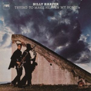 ハーパー ビリー トライング トゥ メイク ヘブン マイ ホーム詳しい納期他、ご注文時はお支払・送料・返品のページをご確認ください発売日2025/10/8関連キーワード：アルバムビリー・ハーパー（ts） / トライング・トゥ・メイク・ヘヴン・マイ・ホームトライング トゥ メイク ヘブン マイ ホーム ジャンル ジャズ・フュージョン海外ジャズ 関連キーワード ビリー・ハーパー（ts）エヴァレット・ホリンズ（tp）アーメン・ドネリアン（p）ウェイン・ドッケリー（b）マルコム・ピンソン（ds）真実と純粋を追求するテキサス州出身のテナー・サックス奏者、ビリー・ハーパーの隠れ名盤。名曲「ラヴ・オン・ザ・スーダン」や「インサイト」の再演も含む、彼の最盛期を彩った重要アルバムが遂に国内CD化！　（C）RS日本初CD化／録音：1979年3月3、4日 ドイツ※こちらの商品はインディーズ盤のため、在庫確認にお時間を頂く場合がございます。封入特典解説付収録曲目11.トライング・トゥ・メイク・ヘヴン・マイ・ホーム(18:02)2.インサイド(8:32)3.ラヴ・オン・ザ・スーダン(11:56) 種別 CD JAN 4526180734987 収録時間 38分31秒 組枚数 1 製作年 2025 販売元 ウルトラ・ヴァイヴ登録日2025/09/04