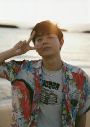 誰かと作った何かをきっかけに創ったモノを見ていた者が繕った何かはいつの日か愛するものが造った何か..