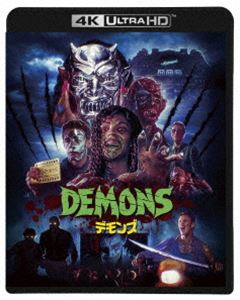 デモンズUltra HD Blu-ray発売日2023/3/8詳しい納期他、ご注文時はご利用案内・返品のページをご確認くださいジャンル洋画ホラー　監督ランベルト・バーヴァ出演ウルバノ・バルベリーニナターシャ・ホーヴェイカール・ジニーフィオーレ・アルジェントパオラ・コッツォ収録時間88分組枚数2関連キーワード：ウルバノバルベリーニ商品説明デモンズ Ultra HD Blu-ray＋Blu-rayデモンズ街で仮面を付けた男から試写の招待状を受け取り、謎の映画館“メトロポール劇場”に集まる人々。上映が始まり、スクリーンにはノストラダムスの墓を暴いた4人組の若い男女がその呪いで次々と殺されるというホラー映画が映し出されるが、映画が進むにつれ劇場内には異変が起き始める…。※こちらの商品は【Ultra HD Blu-ray】のため、対応する機器以外での再生はできません。封入特典Blu-ray（本編＋特典映像：音声解説／Produced by Dario Argento：ダリオ・アルジェント監督・製作作品のビジュアル・エッセイ ほか）特典映像音声解説／Produced by Dario Argento：ダリオ・アルジェント監督・製作作品のビジュアル・エッセイ／Dario’s Demon Days：ダリオ・アルジェント監督インタビュー映像／予告編集 ほか関連商品80年代洋画商品スペック 種別 Ultra HD Blu-ray JAN 4571519916008 画面サイズ ビスタ カラー カラー 製作年 1985 製作国 イタリア 字幕 日本語 音声 英語DTS-HD Master Audio（5.1ch）　英語DTS-HD Master Audio（ステレオ）　日本語DD（モノラル・ステレオ）　伊語DTS-HD Master Audio（5.1ch） 販売元 TCエンタテインメント登録日2022/12/02