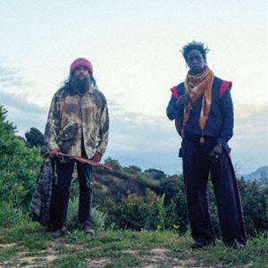 ウィリアムズ ソウル ニーニョ カルロス ソウル ウィリアムズ カルロス ニーニョアンドフレンズ アット トゥリーピープルCD発売日2025/11/22詳しい納期他、ご注文時はご利用案内・返品のページをご確認くださいジャンルジャズ・フュージョン海外ジャズ　アーティストソウル・ウィリアムズ、カルロス・ニーニョ＆フレンズ（poets、vo／perc）Nate Mercereau（guitar synthesizer、Live Sampling with midi guitar、Sample Sources）Aaron Shaw（fl、ss with pedals、ts）Andres Renteria（bells、cga、egyptian rattle drum、hand drums、perc）Maia（fl、vib、voice）Francesca Heart（Computer、conch shell）Kamasi Washington（ts）収録時間組枚数1関連キーワード：アルバム商品説明ソウル・ウィリアムズ、カルロス・ニーニョ＆フレンズ（poets、vo／perc） / ソウル・ウィリアムズ、カルロス・ニーニョ＆フレンズ・アット・トゥリーピープルソウル ウィリアムズ カルロス ニーニョアンドフレンズ アット トゥリーピープル※こちらの商品はインディーズ盤にて流通量が少なく、手配できなくなる事がございます。欠品の場合は分かり次第ご連絡致しますので、予めご了承下さい。関連キーワードソウル・ウィリアムズ、カルロス・ニーニョ＆フレンズ（poets、vo／perc） Nate Mercereau（guitar synthesizer、Live Sampling with midi guitar、Sample Sources） Aaron Shaw（fl、ss with pedals、ts） Andres Renteria（bells、cga、egyptian rattle drum、hand drums、perc） Maia（fl、vib、voice） Francesca Heart（Computer、conch shell） Kamasi Washington（ts） 商品スペック 種別 CD JAN 4526180737131 製作年 2025 販売元 ウルトラ・ヴァイヴ登録日2025/09/08