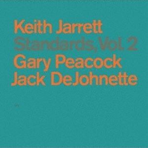 キースジャレットトリオ スタンダーズ ボリューム 2SACD発売日2021/6/23詳しい納期他、ご注文時はご利用案内・返品のページをご確認くださいジャンルジャズ・フュージョン海外ジャズ　アーティストキース・ジャレット・トリオキース・ジャレット（p）ゲイリー・ピーコック（b）ジャック・ディジョネット（ds）収録時間45分08秒組枚数1商品説明キース・ジャレット・トリオ / スタンダーズ Vol. 2（SHM-SACD）スタンダーズ ボリューム 2初SHM-SACD化／SHM-SACD／録音年：1983年1月／収録場所：ニューヨーク、パワー・ステーション※こちらの商品は【スーパーオーディオCD】のため、対応する機器以外での再生はできません。封入特典解説付関連キーワードキース・ジャレット・トリオ キース・ジャレット（p） ゲイリー・ピーコック（b） ジャック・ディジョネット（ds） 収録曲目101.ソー・テンダー(7:19)02.ムーン・アンド・サンド(8:55)03.イン・ラヴ・イン・ヴェイン(7:07)04.ネヴァー・レット・ミー・ゴー(7:49)05.イフ・アイ・シュッド・ルーズ・ユー(8:29)06.アイ・フォール・イン・ラヴ・トゥー・イージリー(5:12)▼お買い得キャンペーン開催中！対象商品はコチラ！商品スペック 種別 SACD JAN 4988031431214 製作年 2021 販売元 ユニバーサル ミュージック登録日2021/08/03