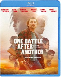 ワンバトルアフターアナザーBlu-ray発売日2026/10/7詳しい納期他、ご注文時はご利用案内・返品のページをご確認くださいジャンル洋画アクション　監督ポール・トーマス・アンダーソン出演レオナルド・ディカプリオショーン・ペンベニチオ・デル・トロレジーナ・ホールテヤナ・テイラーチェイス・インフィニティ収録時間162分組枚数1関連キーワード：ブルーレイ BD レオナルドディカプリオ商品説明ワン・バトル・アフター・アナザー スペシャル・プライスワンバトルアフターアナザー最愛の娘と平凡ながらも冴えない日々を過ごす元革命家ボブ。突然娘がさらわれ、生活が一変する。異常な執着心でボブを追い詰める軍人“ロックジョー”。次から次へと襲いかかる刺客たちとの死闘の中、ボブに革命家時代の闘争心がよみがえる…。ボブのピンチに現れる謎の空手道場の“センセイ”の手を借り、逃げ続けた生活を捨て、戦いに身を投じたボブと娘の運命の先にあるのは、絶望か希望かそれともー。PG12／第98回（2026年）アカデミー賞 作品賞、監督賞〈ポール・トーマス・アンダーソン〉、脚色賞、編集賞、キャスティング賞、助演男優賞〈ショーン・ペン〉／第83回（2026年）ゴールデングローブ賞 作品賞、監督賞〈ポール・トーマス・アンダーソン〉、脚本賞〈ポール・トーマス・アンダーソン〉、助演女優賞〈テヤナ・テイラー〉関連商品2025年公開の洋画商品スペック 種別 Blu-ray JAN 4907953238411 画面サイズ ビスタ カラー カラー 製作年 2025 製作国 アメリカ 字幕 日本語 英語 音声 英語ドルビーアトモス　英語DD（5.1ch）　日本語DD（5.1ch）　 販売元 NBCユニバーサル・エンターテイメントジャパン登録日2026/09/04