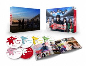 ドリームステージDVD発売日2026/8/7詳しい納期他、ご注文時はご利用案内・返品のページをご確認くださいジャンル国内TVドラマ全般　監督出演中村倫也池田エライザハ・ヨンスNAZE岩瀬洋志収録時間406分組枚数6関連キーワード：TVドラマ テレビドラマ ドラマ 金曜ドラマ ナカムラトモヤ商品説明DREAM STAGE DVD-BOXドリームステージ数多のグループがひしめくK-POPの世界でひと際注目を集めるのが新人ボーイズグループTORINNER。一方、かつてK-POP業界を追放された“元”音楽プロデューサー吾妻も韓国に。元恋人で弱小芸能事務所経営のナムと再会する。ナムは経営難から抜け出すため、新たなボーイズグループの結成を進めていたが、オーディションで選抜したメンバーを相棒にごっそり持ち逃げされる。そのグループこそがTORINNERで…。封入特典オフショット満載ブックレット／特典ディスク【DVD】特典ディスク内容メイキング／中村倫也 SPインタビュー／一問一答! NAZEを紹介／TORINNERになるまでの軌跡／NAZE Official MV＆Performance Video／TORINNER Official MV＆Special Clip／制作発表会見／オールアップ集／SPOT集関連商品TBS金曜ドラマ中村倫也出演作品2026年日本のテレビドラマ商品スペック 種別 DVD JAN 4571519942496 カラー カラー 製作年 2026 製作国 日本 字幕 バリアフリー日本語 音声 DD（ステレオ）　　　 販売元 TCエンタテインメント登録日2026/03/16