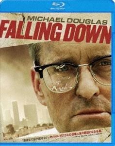 フォーリングダウンBlu-ray発売日2010/4/21詳しい納期他、ご注文時はご利用案内・返品のページをご確認くださいジャンル洋画アクション　監督ジョエル・シューマカー出演マイケル・ダグラスロバート・デュバルバーバラ・ハーシー収録時間113分組枚数1関連キーワード：マイケルダグラス商品説明フォーリング・ダウンフォーリングダウン真夏のロサンゼルスを舞台に、猛暑のなか次々と事件を起こす男の姿を描いた、マイケル・ダグラス主演で贈るパニック・アクション・ムービー。「ついに来たぜ!ワーナーのブルーレイ 2，500円!」対象商品。特典映像ジョエル・シューマカー監督、マイケル・ダグラス、他による音声解説／マイケル・ダグラス：作品と“D-フェンス”を語る／オリジナル劇場予告編関連商品90年代洋画商品スペック 種別 Blu-ray JAN 4988135804662 画面サイズ シネマスコープ カラー カラー 製作年 1993 製作国 アメリカ 字幕 日本語 英語 音声 英語DD（ステレオ）　英語ドルビーTrueHD（ステレオ）　日本語DD（ステレオ）　 販売元 ワーナー・ブラザース登録日2010/04/12