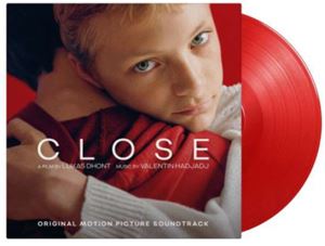 CLOSE ＝MUSIC BY VALENTIN HADJADJ＝ （RED）LP発売日2025/4/4詳しい納期他、ご注文時はご利用案内・返品のページをご確認くださいジャンルサントラその他　アーティストサウンドトラックOST収録時間組枚数商品説明OST / CLOSE ＝MUSIC BY VALENTIN HADJADJ＝ （RED）サウンドトラック / クローズ・＝・ミュージック・バイ・バレンティン・ハジャジ・＝（レッド）The intense friendship between two thirteen-year old boys Leo and Remi suddenly gets disrupted.Close is a film about friendship and responsibility. Close premiered at the Cannes Film Festival in 2022 to critical acclaim and won the Grand Prix. Specialized critics praised the performances. The film was nominated for the Academy Award for Best Intern※こちらの商品は【アナログレコード】のため、対応する機器以外での再生はできません。収録内容［Side A］1. Bliss （Main Theme）2. A Close Friendship3. The Rupture4. Remi’s Concert5. The Red Room6. Dimming［Side B］1. Remi’s Torments2. Sophie3. Brotherhood4. The Acceptance5. Closer関連キーワードサウンドトラック OST 関連商品サウンドトラック CD商品スペック 種別 LP 【輸入盤】 JAN 0600753993712登録日2025/02/27