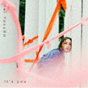 IT｀S YOUCD発売日2021/11/3詳しい納期他、ご注文時はご利用案内・返品のページをご確認くださいジャンル邦楽J-POP　アーティスト安田レイ収録時間32分48秒組枚数2関連キーワード：SECL-2710/1 イッツユー シングル商品説明安田レイ / It’s you（初回生産限定盤／CD＋Blu-ray）IT｀S YOUアメリカ・ノースカロライナ州生まれで、日本の女性歌手”安田レイ”。13歳で音楽ユニット”元気ロケッツ”のオーディションに合格し、音楽活動を開始。2013年7月には「Best of My Love」で、ソロシンガーとしてデビューを果たし、ドラマやアニメの主題歌、CMタイアップ曲などの楽曲を次々リリースし、一躍話題となる。以降もライブやCDリリース、更にはモデルとして精力的に活動する。本作は、自身初となる他アーティストによるプロデュース、コラボレーション楽曲を集めたEP。参加アーティストはJQ（Nulbarich）、TENDRE、tofubeats、H ZETTRIO。より高い音楽性を提示しながらリスナーの幅を広げていく作品となっている。初回生産限定盤／CD＋Blu-ray／同時発売通常盤はSECL-2712関連キーワード安田レイ 収録曲目101.It’s you(4:18)02.blank sky(5:10)03.A Perfect Sky(3:54)04.Brand New Day feat.H ZETTRIO -From THE FIRST TAKE(5:24)201.It’s you （Music Video）02.It’s you （Behind The Scenes）▼お買い得キャンペーン開催中！対象商品はコチラ！関連商品安田レイ CD商品スペック 種別 CD JAN 4547366527773 製作年 2021 販売元 ソニー・ミュージックソリューションズ登録日2021/09/27