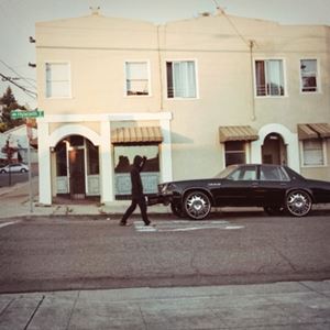 UNITYCD発売日2018/9/13詳しい納期他、ご注文時はご利用案内・返品のページをご確認くださいジャンル洋楽アジアンポップス　アーティストサミュエルSAMUEL収録時間組枚数商品説明SAMUEL / UNITYサミュエル / ユニティー男性ソロ・アーティスト、サミュエルによる最新作。他人との”和”をテーマにした本作『UNITY』は、ソロ作品でありながら参加ミュージシャンとの一体感を高めたバンド志向を色濃く感じさせる作品だ。収録内容1. Jazz In My2. Keep It Simple3. Pretty4. Window （acoustic）5. Happy Avocado6. BOEING7. Float （Studio Live）8. Unity関連キーワードサミュエル SAMUEL 関連商品K-POP 輸入盤 一覧はコチラ商品スペック 種別 CD 【輸入盤】 JAN 8809603544803登録日2018/09/05