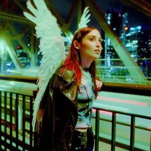 HATCHIE / GIVING THE WORLD AWAY [CD]