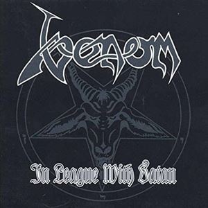 IN LEAGUE WITH SATAN - VOL. 22LP発売日2016/6/10詳しい納期他、ご注文時はご利用案内・返品のページをご確認くださいジャンル洋楽ハードロック/ヘヴィメタル　アーティストヴェノムVENOM収録時間組枚数商品説明VENOM / IN LEAGUE WITH SATAN - VOL. 2ヴェノム / イン・リーグ・ウィズ・サタン-VOL.2※こちらの商品は【アナログレコード】のため、対応する機器以外での再生はできません。収録内容［LP 1］1. Intro Tape 85／862. Warhead3. Lady Lust4. Seven Gates Of Hell5. At War With Satan6. Rip Ride7. Genocide8. Stand Up And Be Counted9. At War With Satan Tv Ad 210. Aaaaarghhh11. Manitou12. Woman［LP 2］1. Dead Of The Night2. Nightmare3. Satanarchist4. F.O.A.D.5. Moonshine6. Venom Radio I.D. Two7. Wing And A Prayer8. Possessed9. Power Drive10. Burn This Place To The Ground関連キーワードヴェノム VENOM 商品スペック 種別 2LP 【輸入盤】 JAN 0803341505858登録日2019/06/18