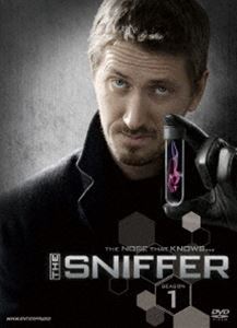 DVD発売日2016/10/4詳しい納期他、ご注文時はご利用案内・返品のページをご確認くださいジャンル海外TVサスペンス　監督アルチョム・リトビネンコ出演キリル・カロイワン・オガネシアンマリヤ・アニカノヴァニーナ・ゴガーエヴァ収録時間組枚数4商品説明スニッファー 嗅覚捜査官（オリジナル版）SEASON 1 DVD BOX手がかりとなる物的証拠が少ない事件現場に呼ばれる男、通称“SNIIFFER（スニッファー＝匂いを嗅ぐ男）”。優れた嗅覚で、現場に残されたニオイという見えない証拠を嗅ぎわけ、犯人をプロフィリング、真相を究明していく…。驚異的な嗅覚を武器に全てを推理する、孤独な私立探偵の活躍を描くミステリードラマ。封入特典特製ブックレット商品スペック 種別 DVD JAN 4988066216992 カラー カラー 製作年 2013 製作国 ウクライナ 字幕 日本語 音声 露語DD（ステレオ）　　　 販売元 NHKエンタープライズ登録日2016/07/01