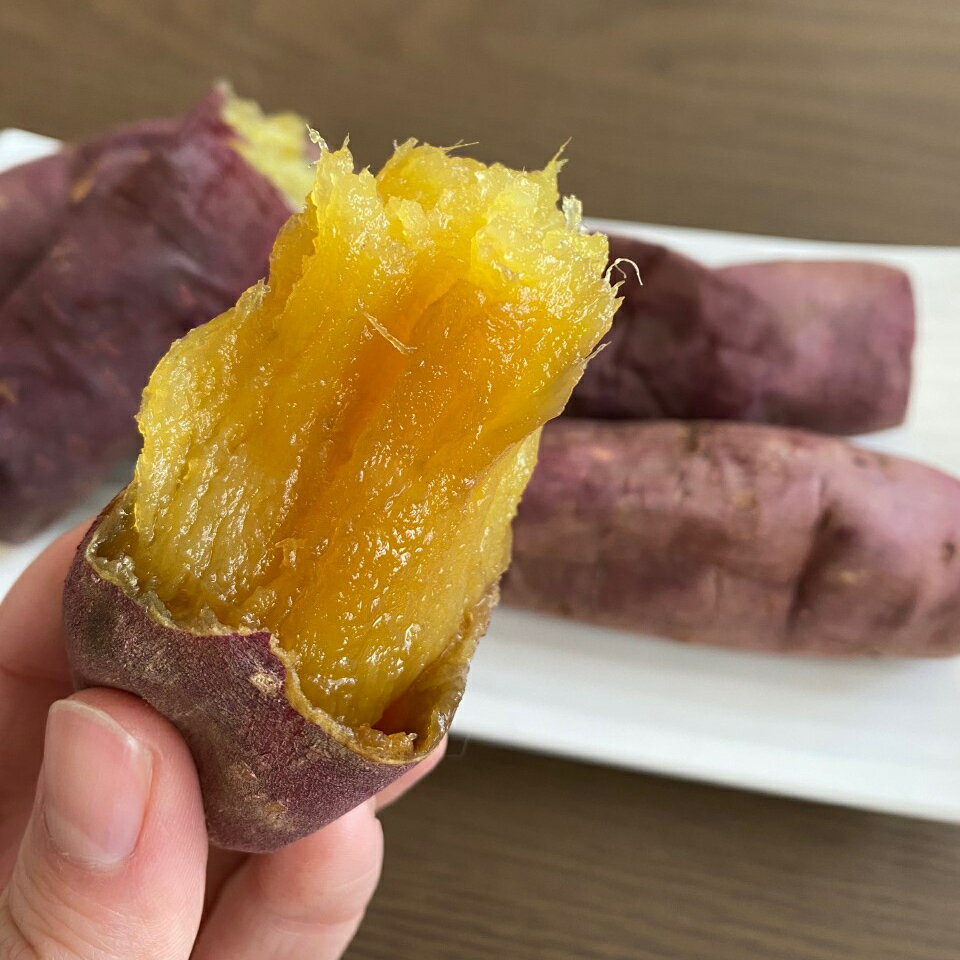 【送料無料】 冷凍溶岩焼き芋 紅もぜか 300g×5パック さつまいも さつま芋 サツマイモ 焼き芋 焼芋 芋 お芋 イモ いも 贈答 浜直農園 大容量 家族用 鹿児島県 鹿児島県産 鹿児島 垂水 冷凍 ご当地グルメ ご当地 グルメ お取り寄せ 産地直送 お中元 御中元