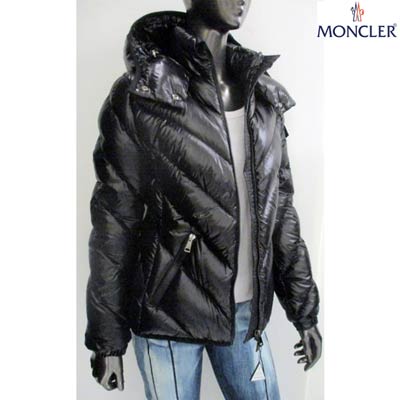モンクレール MONCLER レディース アウター ダウン ジャケット ロゴ BROUEL 前面シェブロンモチーフ・アームロゴ付きショート丈ダウンジャケット 黒 1B51200 C0064 999 (R205700) 02A 2020年秋冬新作【送料無料】 【smtb-TK】