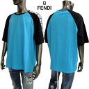 フェンディ FENDI メンズ トップス Tシャツ 半袖 ロゴ スリーブ部分FFズッカ柄ライン入りツートンカラーTシャツ ブルー FAF679 AN5Y F1K...
