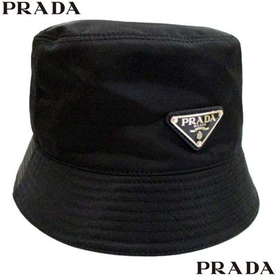 プラダ PRADA メンズ 帽子 バケットハット ユニセックス可 トライアングルロゴプレート付きリサイクルポリアミドバケットハット ブラック 2HC137 2DMI F0002 (R90200/R94600/R99000) GU322 2025年春夏新作 【送料無料】 【smtb-TK】