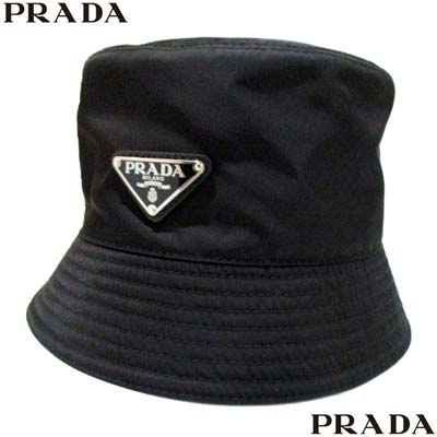 プラダ PRADA メンズ 帽子 バケットハット ユニセックス可 トライアングルロゴプレート付きリサイクルポリアミドバケットハット ブラック 2HC137 2DMI F0002 (R90200/R94600/R99000) GU322 2025年春夏新作 【送料無料】 【smtb-TK】