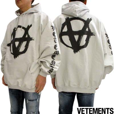 ȥ VETEMENTS  ץ륪Сѡ å ˥å Ʊǥο㤤ͭ եʡ꡼֥աɻɽꥪСѡ UE64HD700WB 1303 (R182100) 421 2024ǯղƿ̵ smtb-TK