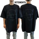 VETEMENTS ヴェトモン 半袖Tシャツ メンズ ユニセックス ロゴT フロント/バック逆アナーキーロゴ・バックネックブランド刺繍ロゴ・バック裾ロゴ入りウォ...