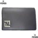 FENDI フェンディ カードケース 小物 グッズ ユニセックス ブラックFFズッカ柄・メタルFFモノグラムロゴ・内/外側ポケット/カード入れ付き二つ折りカード...