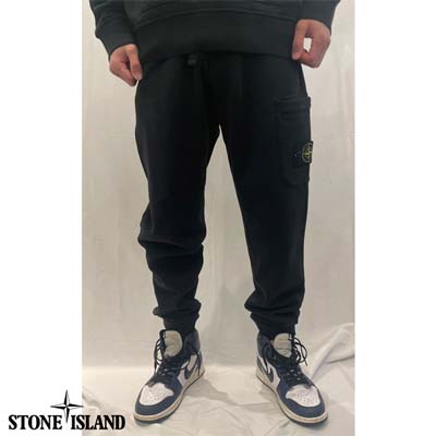 STONE ISLAND ストーンアイランド スウェットパンツ メンズ ボトムス 左脚ポケット部分ボタン付きエンブレムコンパスロゴバッジ付きジョガーパンツ ブラック K1S156200011 S0051 V0029 (R62700) BJ521 2025年春夏新作 【送料無料】 【smtb-TK】 STONE ISLAND ストーンアイランド スウェットパンツ メンズ ボトムス 左脚ポケット部分ボタン付きエンブレムコンパスロゴバッジ付きジョガーパンツ ブラック K1S156200011 S0051 V0029 (R62700) BJ521 2025年春夏新作 【送料無料】 【smtb-TK】