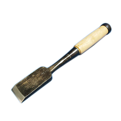 ■播州三木 大内鑿 関東型 厚鑿 角打 芯持樫柄 寸四(42mm) のみ 叩鑿