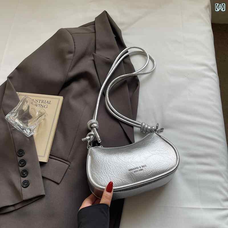 パーティーバッグ レディース 夏 シルバー ジッパー スモールバッグ 女性 2025 高級 メッセンジャーバッグ スマートフォン バッグ