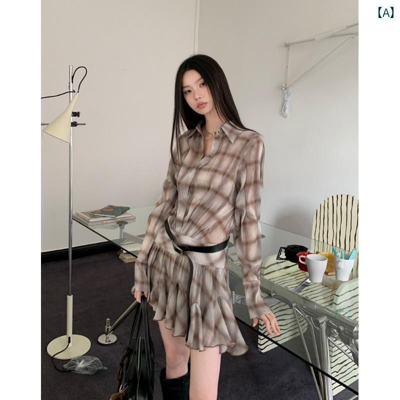 シャツワンピース ショート丈 かわいい カーキ色の チェック 柄の ゆったり フリルの ショート ドレス ..