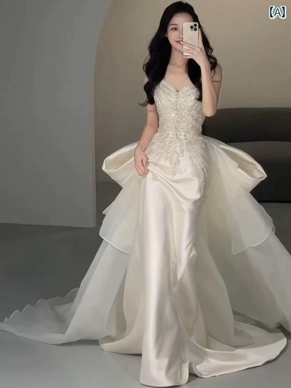 ウェディング ドレス フレンチ サテンの ライト ウェディングドレス 2025年 ヘビーデューティー エンゲ..