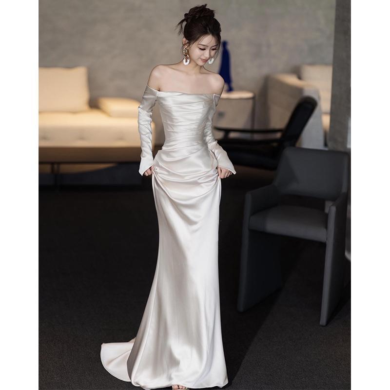 ウェディング ドレス セレモニー サテン ライト ウェディングドレス 2025 ワンショルダー プチ エンゲ..