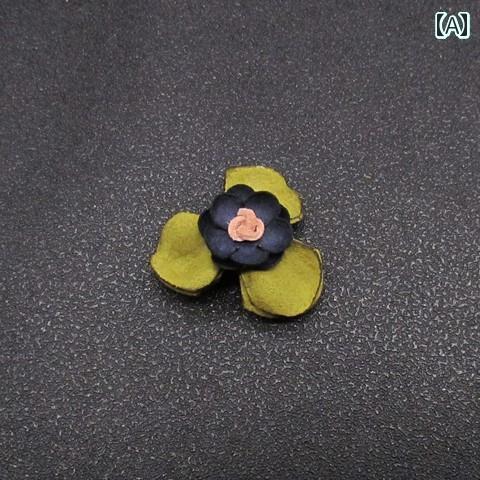 ブローチ ワンポイント コサージュ の 小さい 花の スーツ コサージュの ブローチ ユニークな 個性の メンズ レディースの 服の ピン アクセサリー 露出 ...
