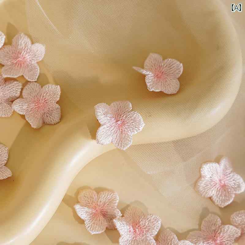 パッチ ステッカー さわやか 小さい 花の 刺繍 ステッカー シャツ 半袖 装飾 布 DIY アクセサリー 修正 服 穴 パッチ