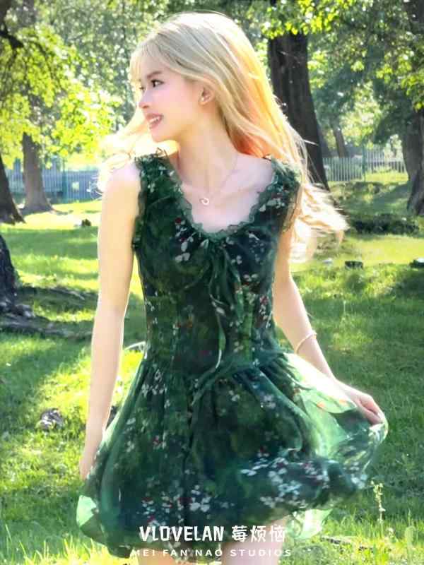 サスペンダー スカート サスペンダー スカート 森の エルフの 少女のような ダーク グリーンの ベスト ドレス レディース 夏の 高級 ウエスト ノースリーブ 花柄