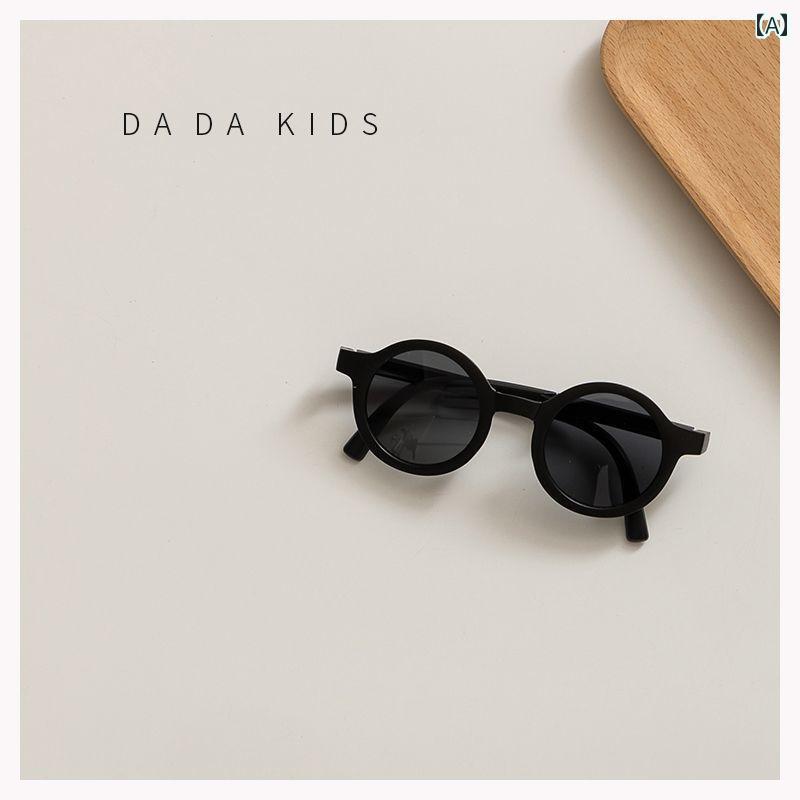 子供用サングラス かわいい 子供用サングラス かわいい 小さい 月齢の 赤ちゃんの ベビー サングラス 1歳の 子供の 日焼け防止と UV カット サングラスは 06歳の 目を 傷つけません