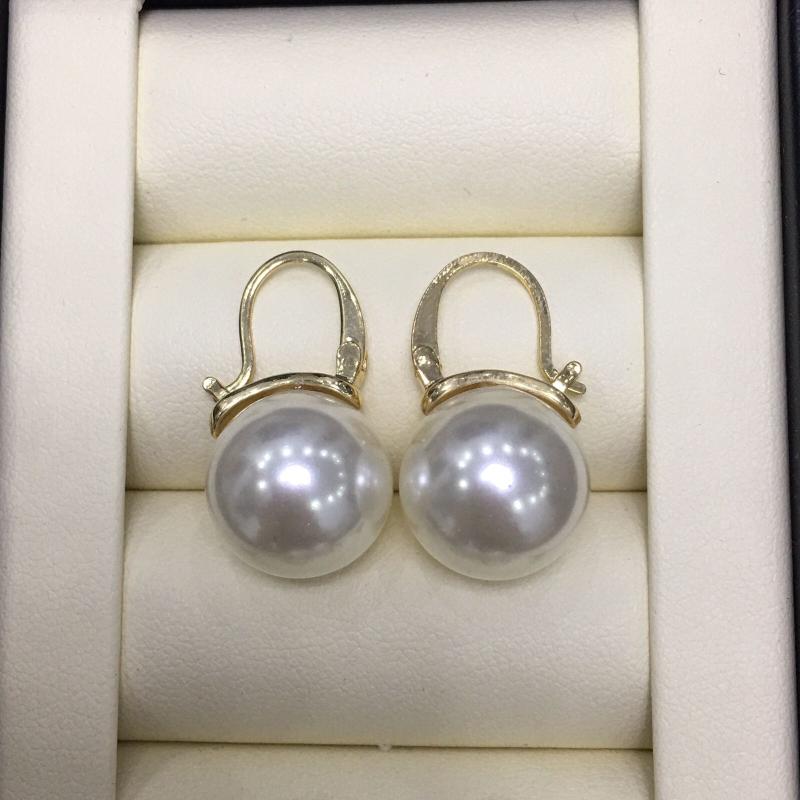 グレーパールイヤリング ラウンド シェル パール ティーポット イヤリング 金 メッキ シンプルで