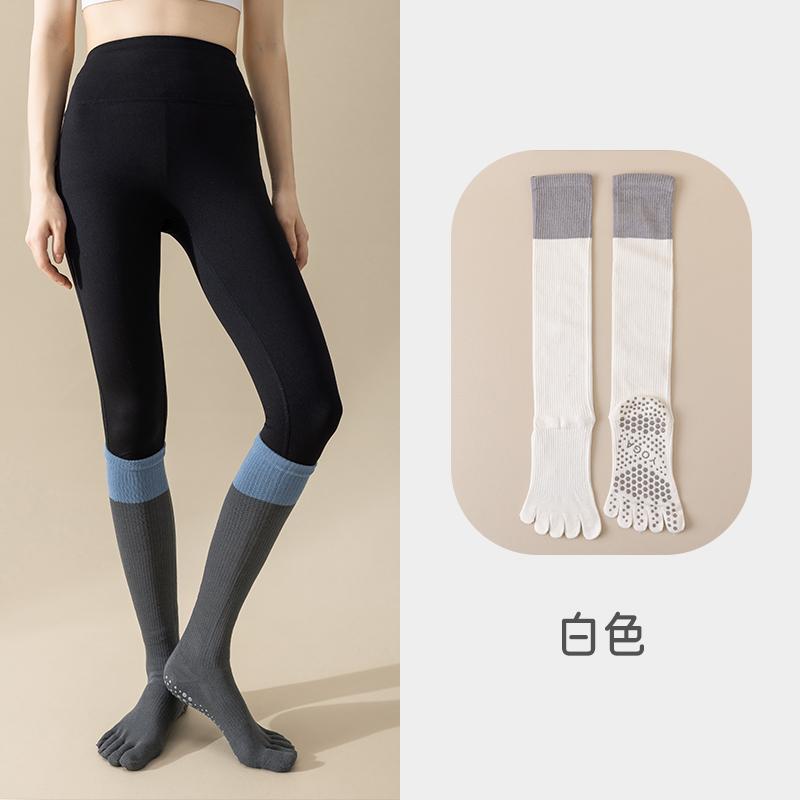 ヨガソックス ピラティスの 先生は 5本 指 ヨガ ソックスを 愛用 しています ～ 滑り止め スポーツフィ..