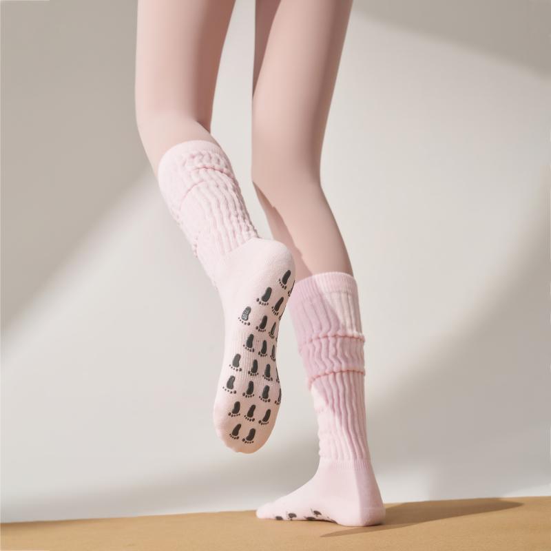 ヨガソックス 2025秋冬 暖かい ヨガ ソックス 滑り止め プロ 仕様 レディース ピラティス スペシャル トレーニング ミドル スタック