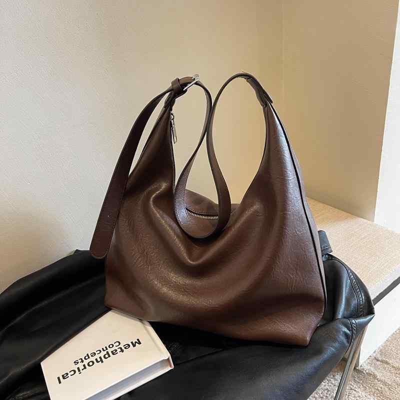 レディース バックパック ファッション 高級大容量 バッグ 女性用 2024秋冬 ショルダー メッセンジャーバッグ 軽量 高級 通勤 トートバッグ