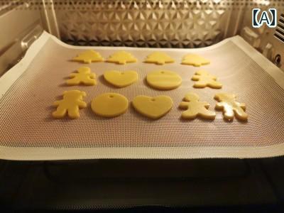 マカロンクッキー マカロン クッキー 口の 中で とろける 食品 グレード シリコン ベーキング マット こねる グラス ファイバー ノンスティック 耐熱性