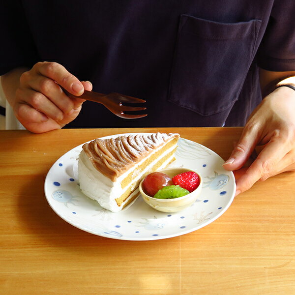 波佐見焼 一誠 くらげ　19cmプレート【波佐見焼】【HASAMI】【長崎】【磁器】【カラフル】【プレート】【手描き】【海】【可愛い】【おすすめ】【プレゼント】【くらげ】【和食器】【パステル】【ドラマ】【月9】［ST］