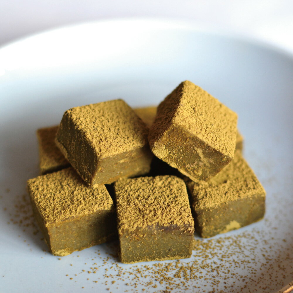 【御歳暮】おとなの和紅茶生チョコ【9粒入】ギフト 贈答 プレゼント お取り寄せ プチギフト 御祝 御礼 誕生日 内祝 スイーツ 紅茶スイーツ 生チョコ チョコレート濃厚 抹茶 国産 高級 人気 和紅茶 紅茶 おしゃれ ご褒美 和風