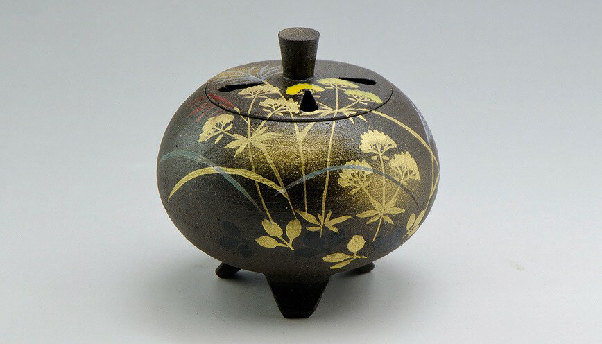 /  F  ؔ Kyo-yaki. Japanese ceramic Koro incense holder. Musashino.