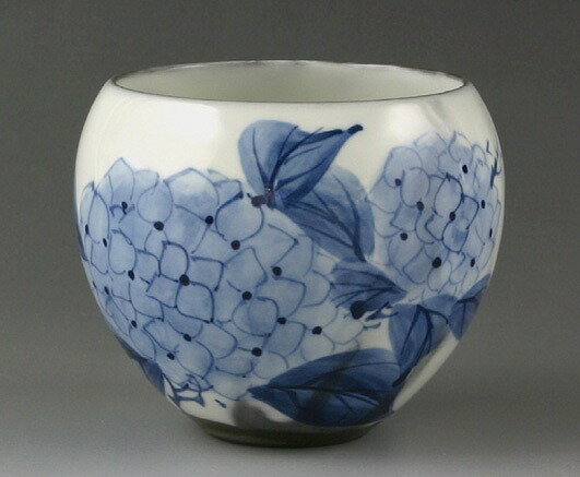 京焼/清水焼 陶器 湯呑汲出碗 染付紫陽花 1客 紙箱入 Kyo-yaki. Yunomi teacup sometsuke hydrangea. Paper box. Ceramic.